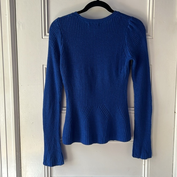 Bright Blue, beautifullly shaped knit sweater. - Picture 2 of 5